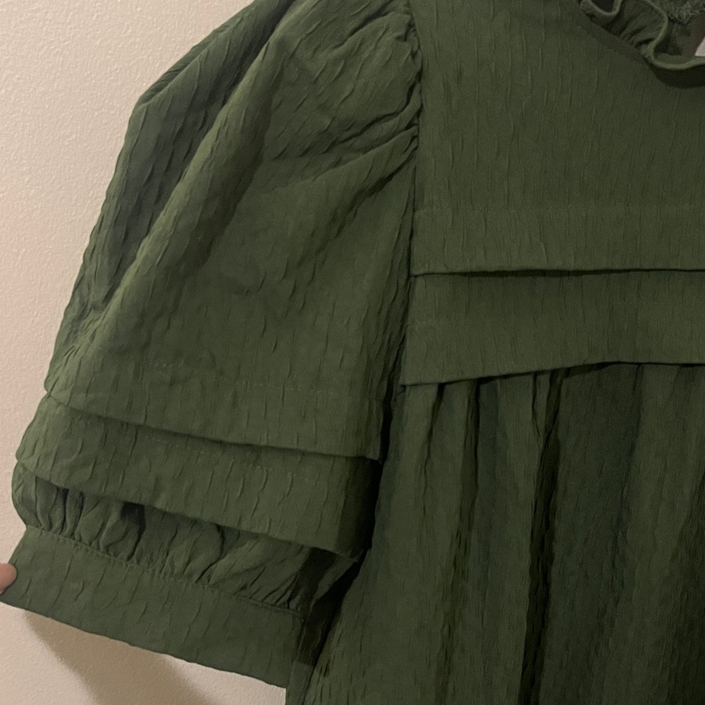 Entro Green Ruffled Blouse - Picture 3 of 4
